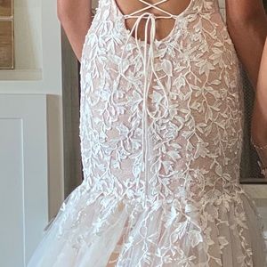 Formal Dress only worn 30 minutes.